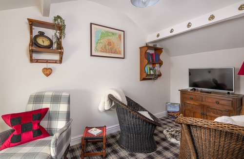 Wigton Casa | West House - Newly refurbished House, 3-miles from the Solway Coast