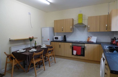 Clowne Casa | West Lea House- Chesterfield