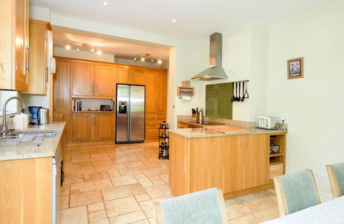 Church Knowle Apartamento | West Lodge, Church Knowle. Sleeps 10 & baby