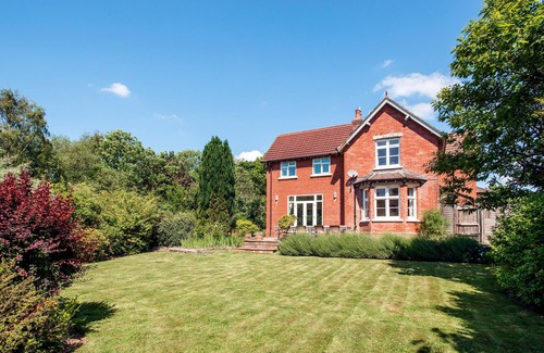 Church Knowle Apartamento | West Lodge, Church Knowle. Sleeps 10 & baby