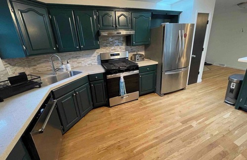 Fennville Casa | West Michigan Spanish Compound - Pool - Sport Court - Game Room - 1.7 acres