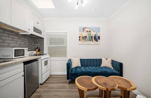 Newport Beach Apartamento | West Oceanfront Oasis 7