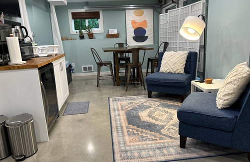 North Delridge Apartamento | West Seattle Hideaway, 5 min from downtown/stadiums