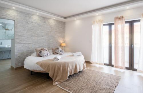 Peniche de Cima Casa | West Side Guesthouse