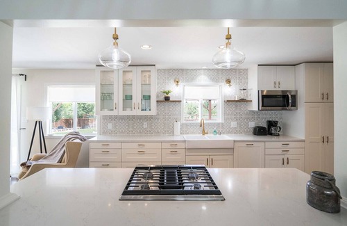 West University Casa | West side retreat, Modern Homestead