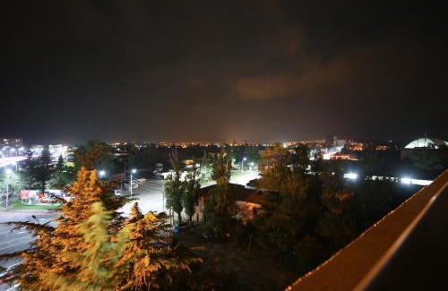 Kutaisi Hotel | West Tower Hotel
