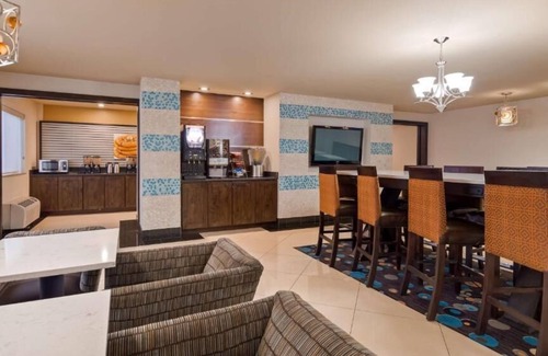 West Valley City Hotel | West Valley Inn