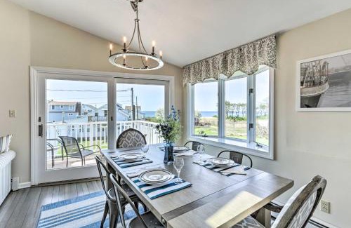 Westbrook Center Casa | Westbrook Home with Ocean Views - Walk to Beach