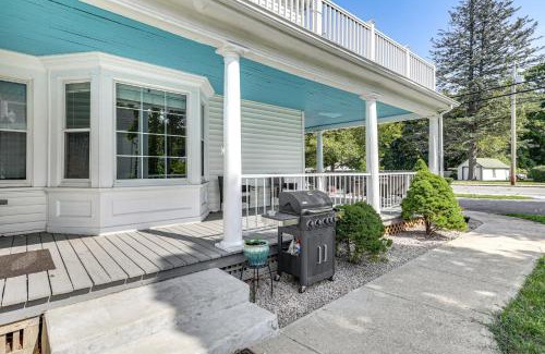 Westerly Apartamento | Westerly Apt Steps From Downtown and Beaches Nearby