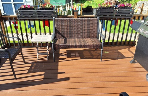 Westerly Apartamento | Westerly Getaway- Short drive to the beach, Walk to Downtown Shops & Restaurants