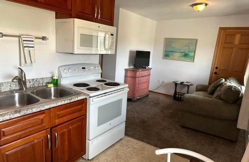 Ocean Shores Hotel | Westerly