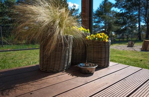 Sasino Apartamento | WestfalowaChatka domek z jacuzzi