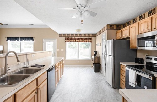 Westfield Casa | Westfield 4BR: Fun Games, Outdoors, Near Sites