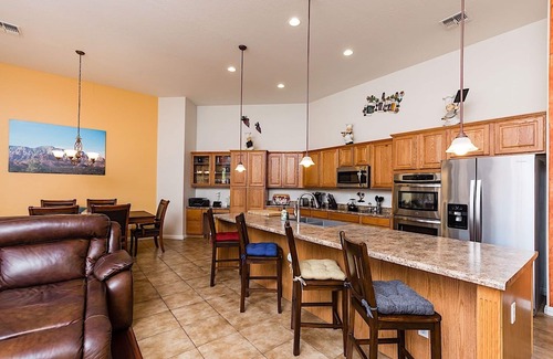 Rovey Farm Estates Casa | Westgate Wonder ~ A Resort-Style Oasis w/ Heated Pool, Spa, Game Rooms, Putting Green & More!