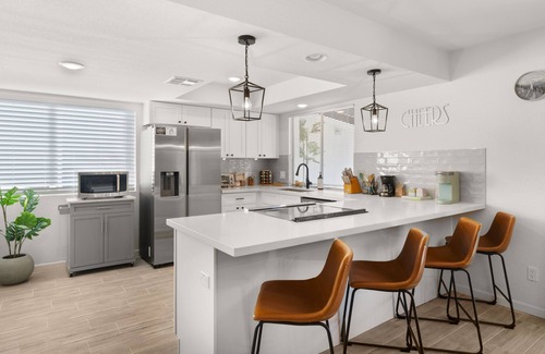 Horizons On Camelback Casa | Westgate Wonder! With Pool, Putting Green, newly remodeled!