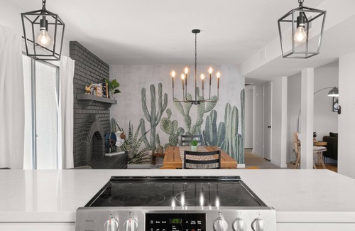 Horizons On Camelback Casa | Westgate Wonder! With Pool, Putting Green, newly remodeled!