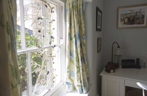 St. Mawes Cabaña | Westover Cottage is a delightful and deceptively spacious retreat