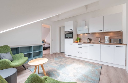 Ostseebad Kuhlungsborn Apartamento | Westside Arthotel Apartment 417 - Apartment 417