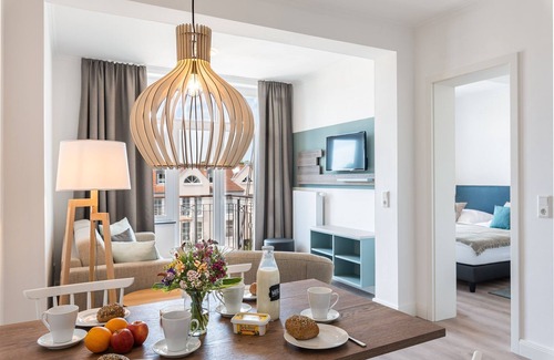Ostseebad Kuhlungsborn Apartamento | Westside Arthotel Apartment 311 - Apartment 311