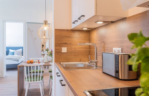 Ostseebad Kuhlungsborn Apartamento | Westside Arthotel Apartment 209 - Apartment 209