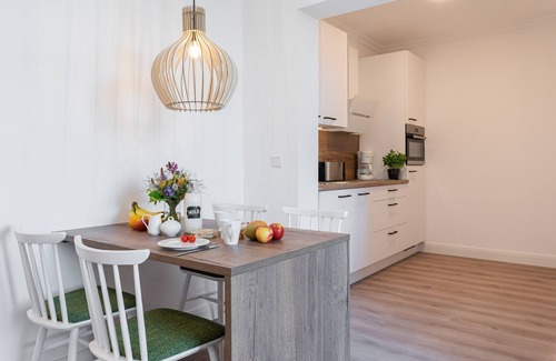 Ostseebad Kuhlungsborn Apartamento | Westside Arthotel Apartment 209 - Apartment 209