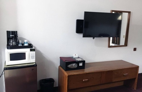 Brookings Hotel | Westward Inn