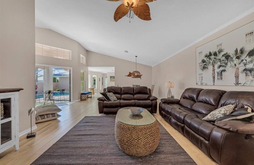 Windward Casa | Westwind Breezes & Sea, Sand and Sun!