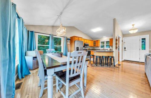 Moneta Casa | Wet Feet Retreat
