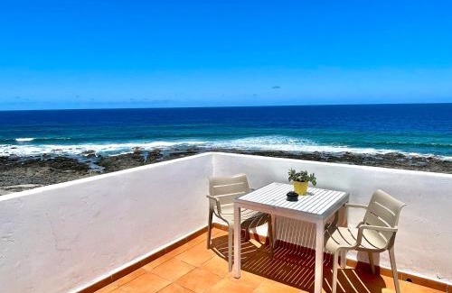 La Santa Apartamento | Weybeach5 ocean frontline,sea view,private terrace
