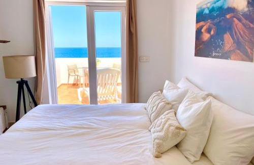 La Santa Apartamento | Weybeach5 ocean frontline,sea view,private terrace