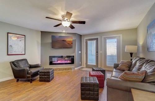 Lake Delton Apartamento | WFC II Lake Access - Family or Romance - Location!