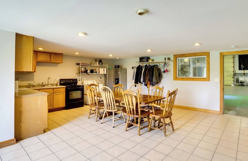 Lawrence Casa | WFH-Friendly Lawrence Escape w/ Lake Access