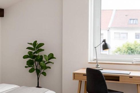 Wehen Apartamento | WG-Zimmer-Erstbezug nach Sanierung -Vollmöbliert