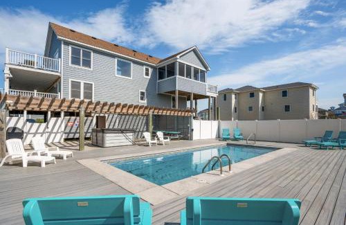 Whalehead Beach Casa | WH230 A Golden Opportunity