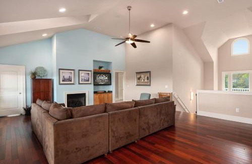 Whalehead Beach Casa | WH401 Ray and TD's
