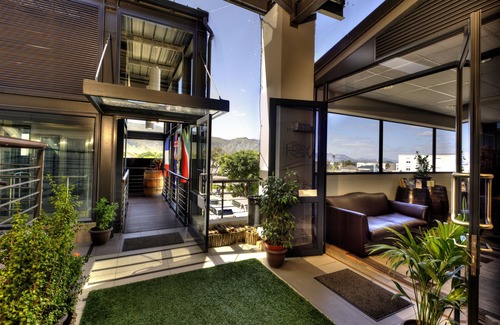 Hermanus City-Centre Apartamento | Whale Coast All Suite Hotel