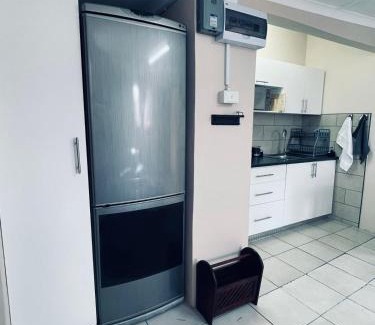 Amanzimtoti Apartamento | Whale's Cove