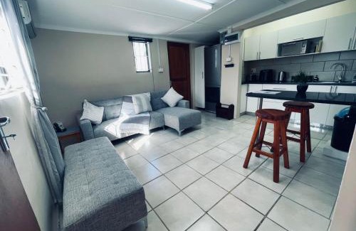 Amanzimtoti Apartamento | Whale's Cove