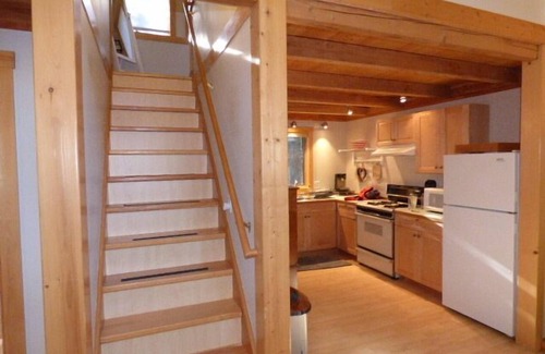 Juneau Cabaña | Ballena Song Cottage-Privado y acogedor