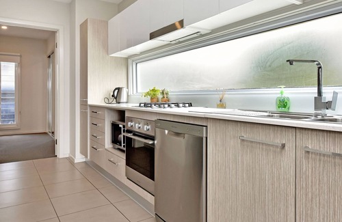 Caves Beach Casa | Caves Beach Villa Whale Tales Coastal Charm, Double Storey & Relaxing Vibes