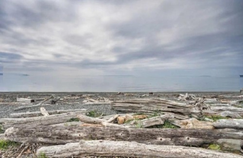 Coupeville Casa | Whale Watching, Private Beach, Hot Tub and more! Coupeville 3/2