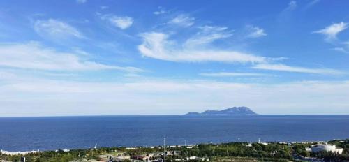 West Coast Apartamento | Whale x Sea View Hotel Apartment
