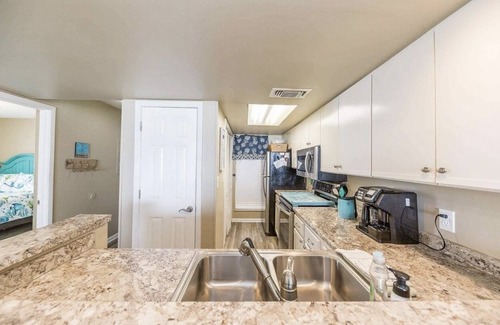 Ono Island Condominio | 3 BR / 3BA Condo hermoso! Corazón de las costas del Golfo! Muy buenos precios!