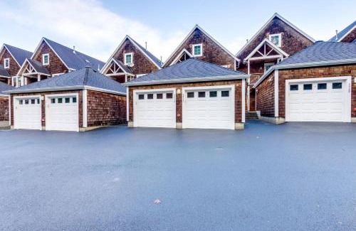 Seaside Casa | Whaler's Point