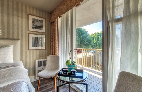 Fisherman's Wharf Hotel | Wharf Inn