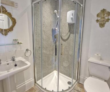 Skelton-in-Cleveland Hotel | Wharton Arms Hotel