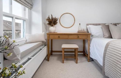 Cartmel Casa | Wharton Cottage, Lake District Retreat