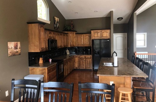 Speedwell Casa | What a Life - Norris Lake Front House w/ dock, hot tub and NO-steps to lake