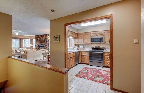 Mount Ida Condominio | What A View II/20BRB 3BR/3BA Large with 2 Private Decks by LOVR