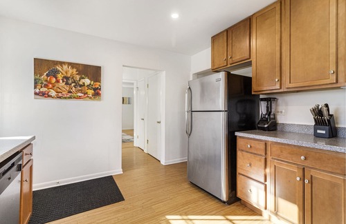 Wheaton Casa | Wheaton FHS Rental